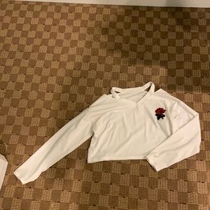 White long sleeve with cut out shoulders+rose